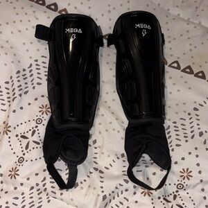 Mega Black Sports Soccer Shin Guards- XL